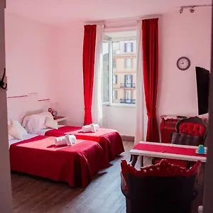 Relais Cola Di Rienzo Frühstückspension